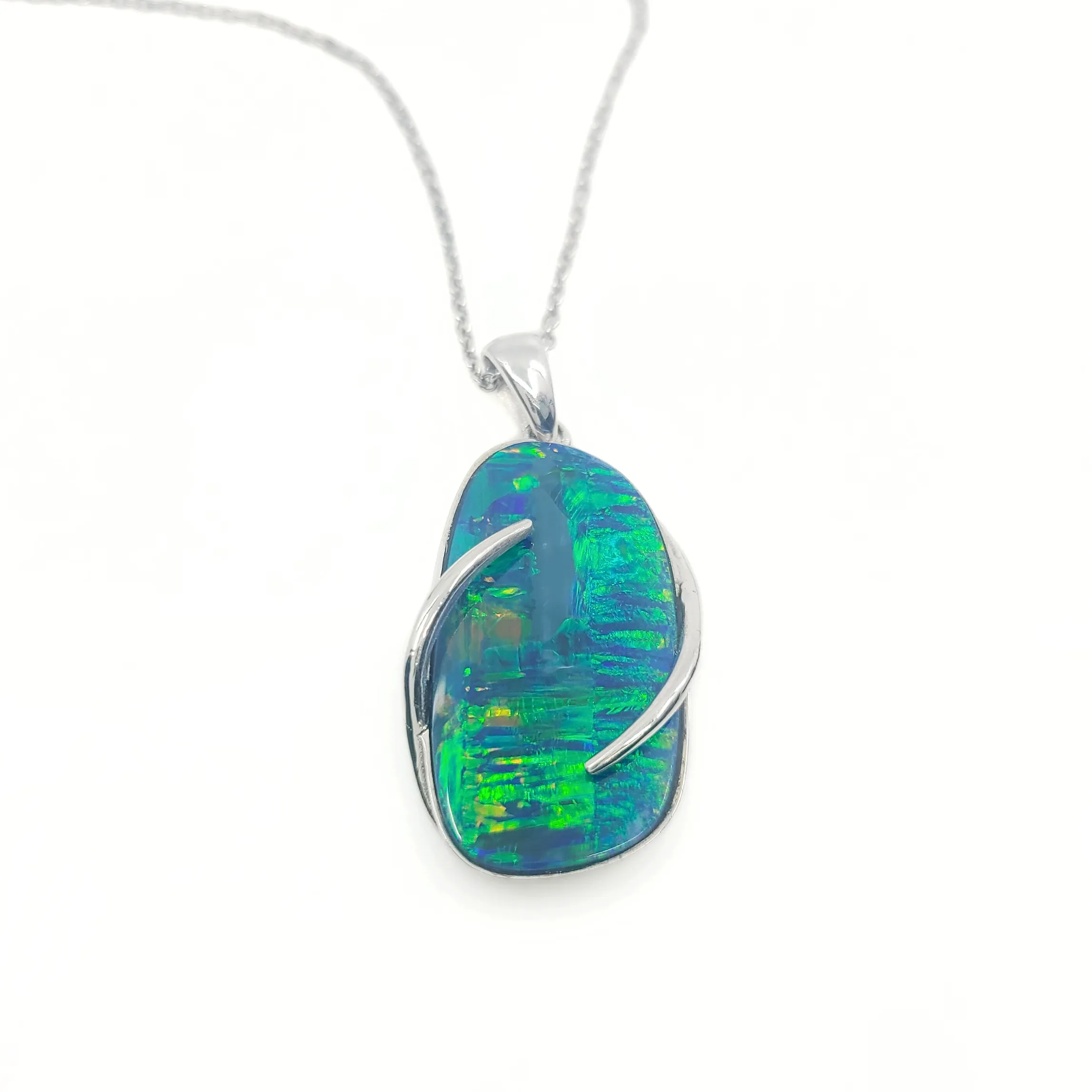 9K White Gold Opal Pendant