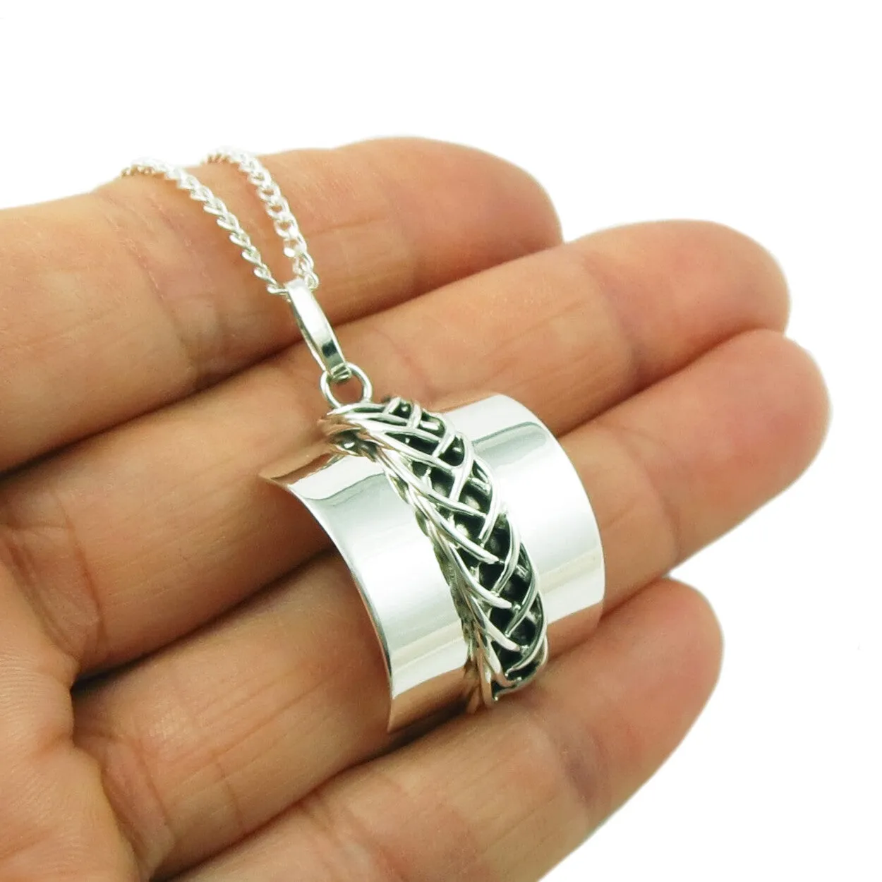 Adjustable 925 Sterling Silver Pendant and Chain Necklace