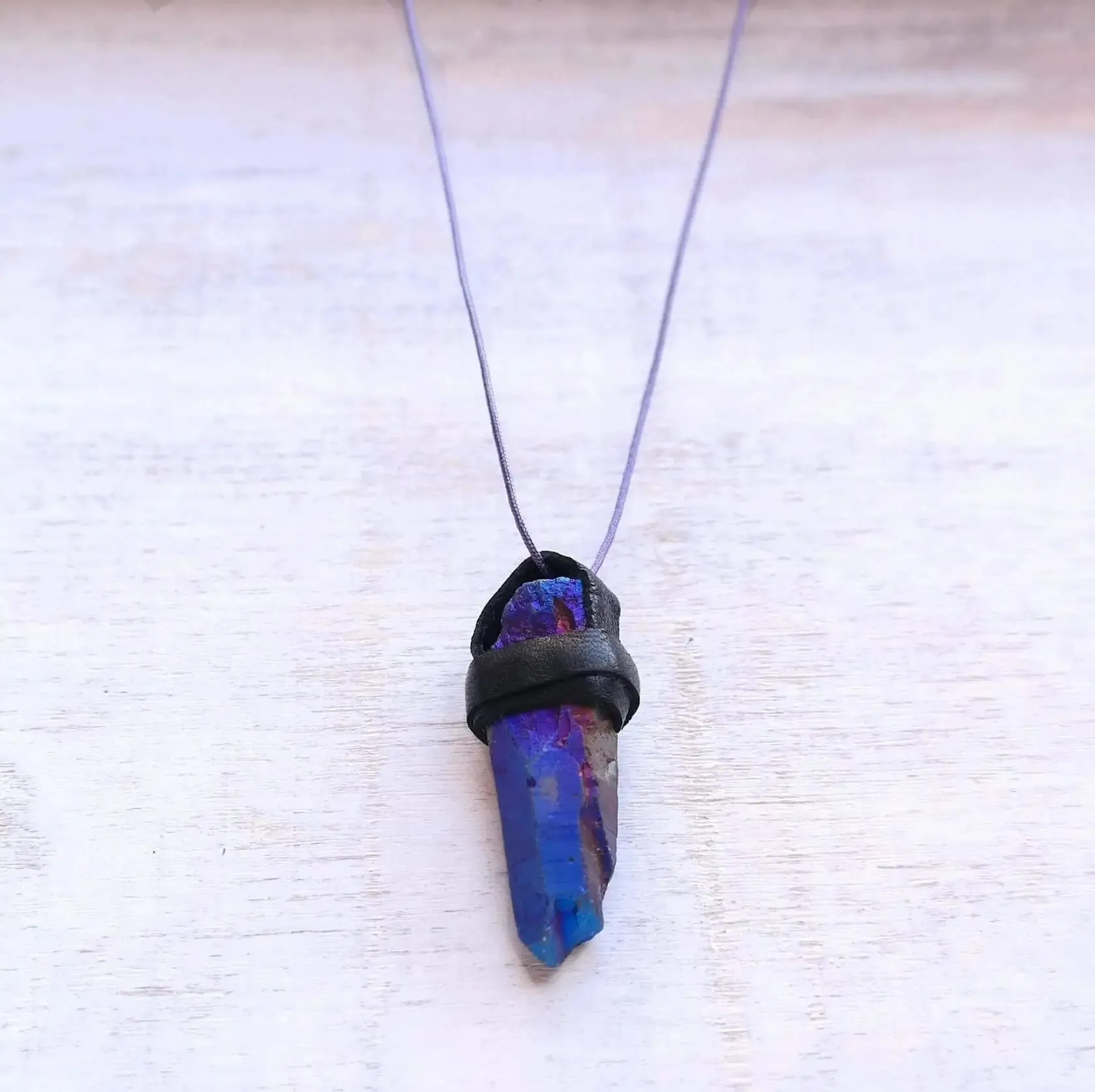 Aura Quartz Point Necklace - Aurora