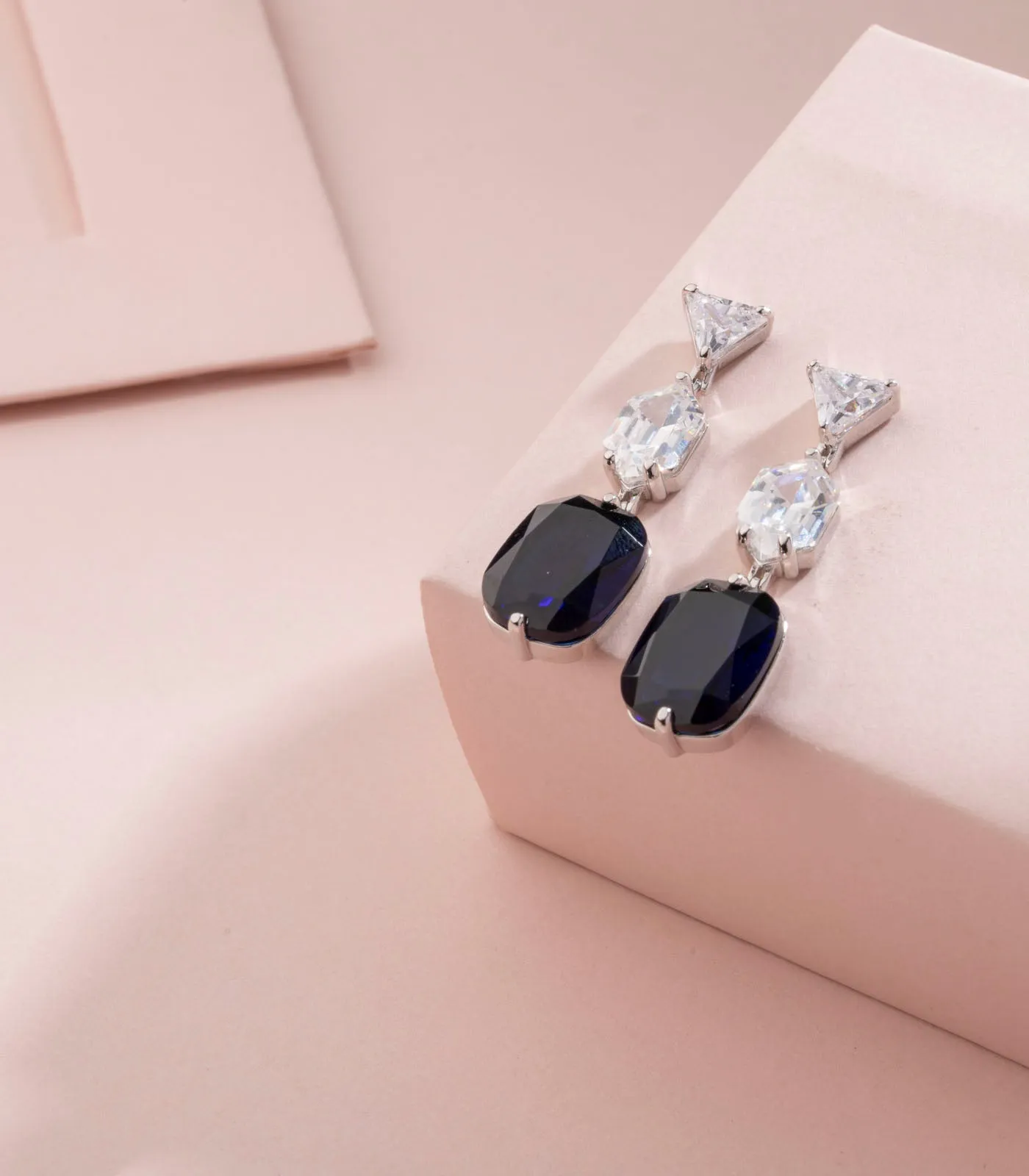 Contemporary Black earrings (Silver)