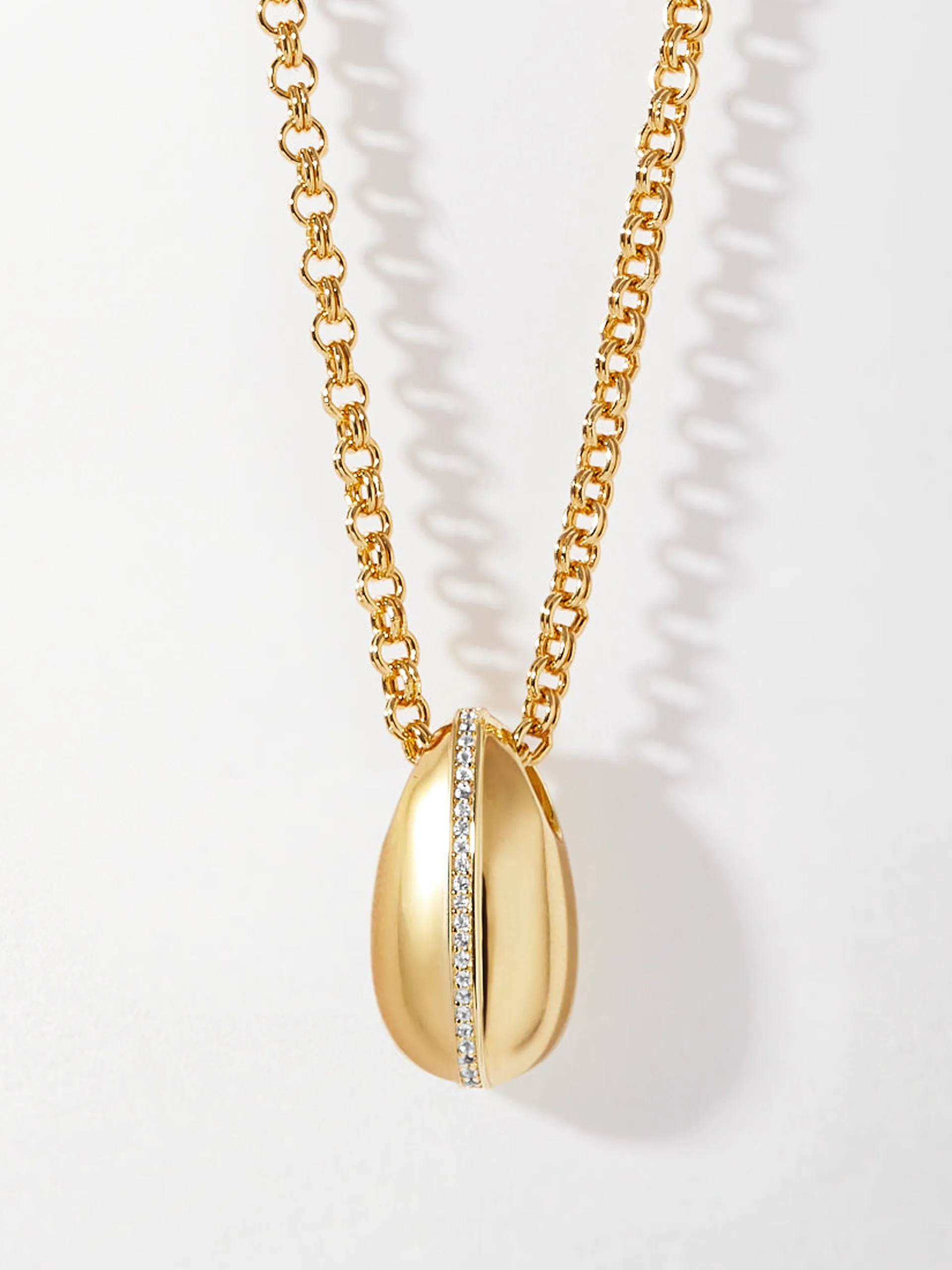 Dome pavé necklace