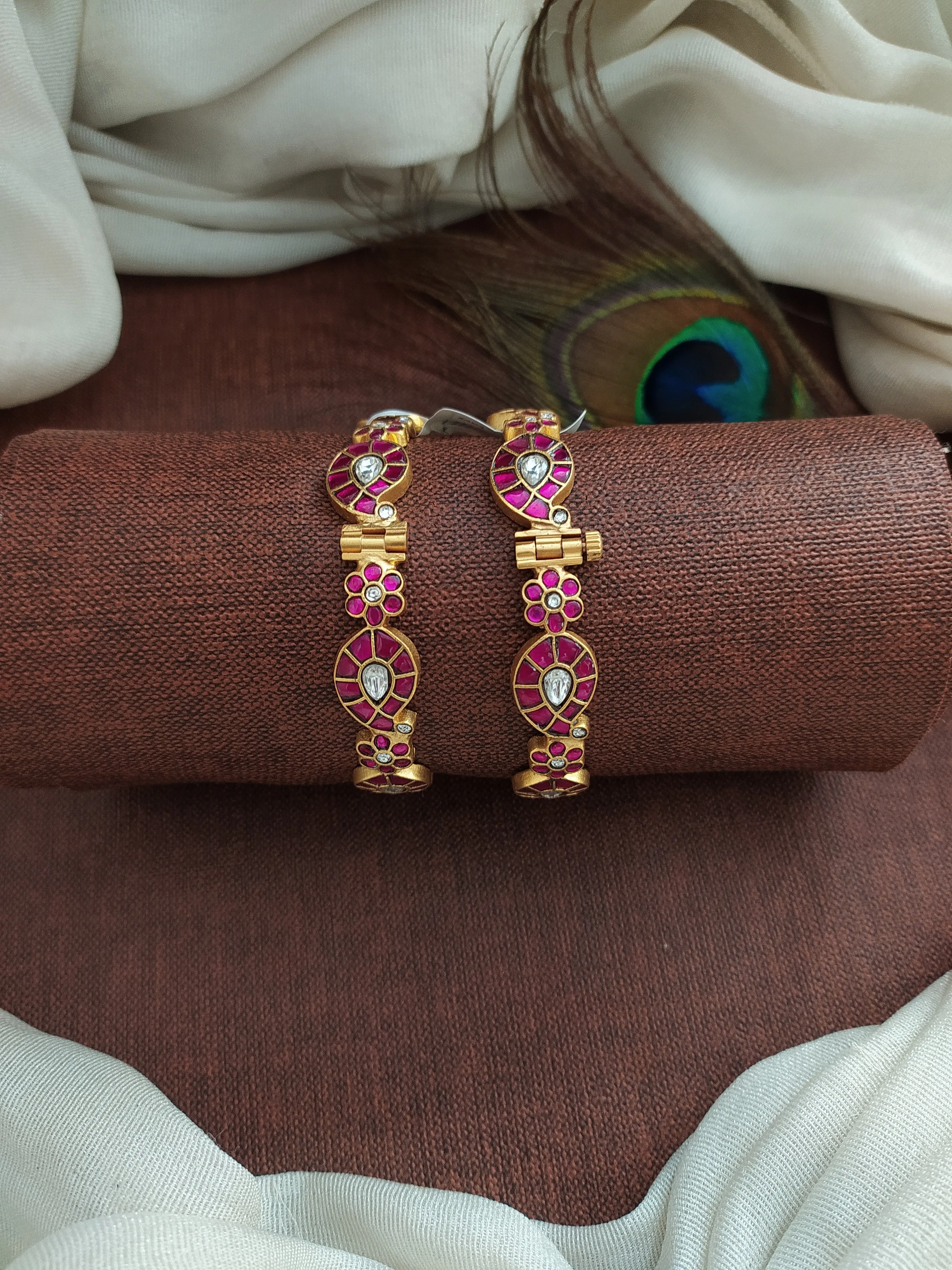 Gold-Replica Jadau Kundan Mango-Floral Kada Bangles (Screw Type)