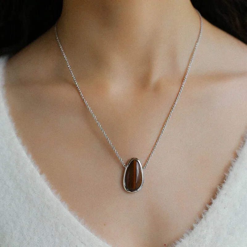 Minimalist 925 Silver Wood Grain Stone White Mother of Pearls Necklace