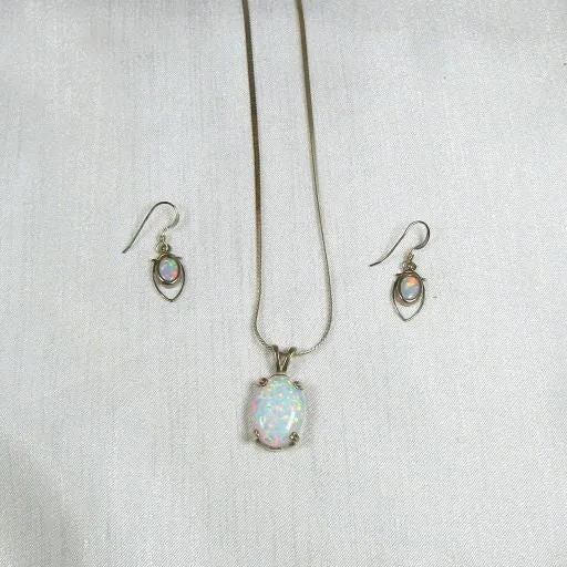 Opal Pendant Necklace & Earrings