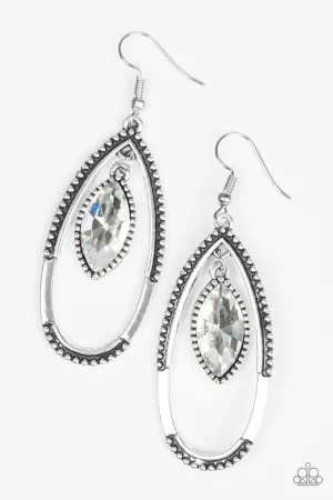 Paparazzi Earring ~ Top Rank - White