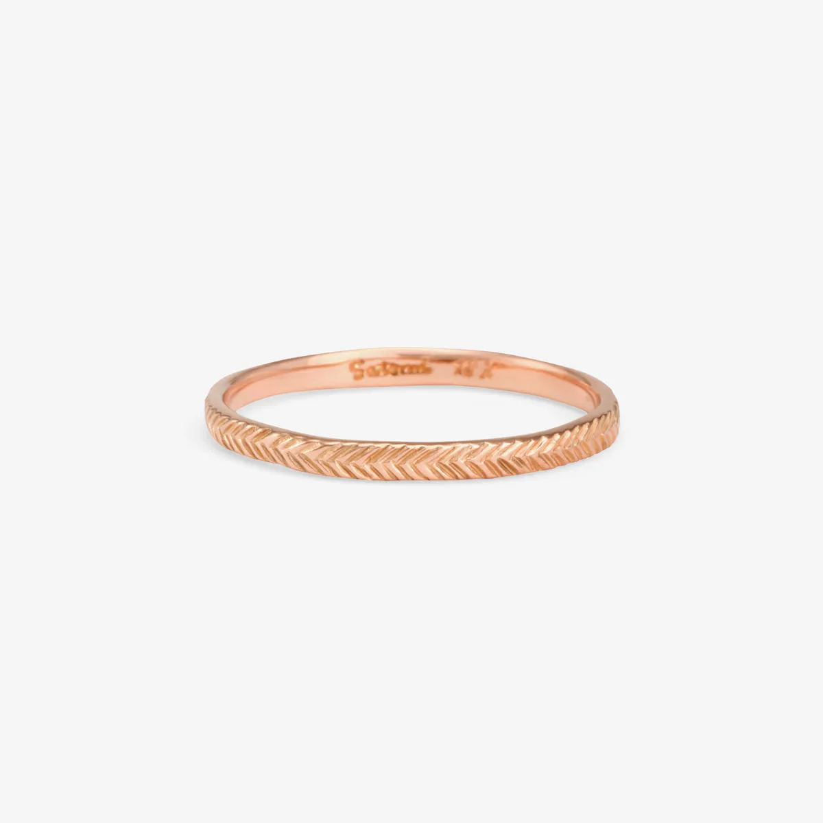 R7302 | 1.75mm Herringbone Band