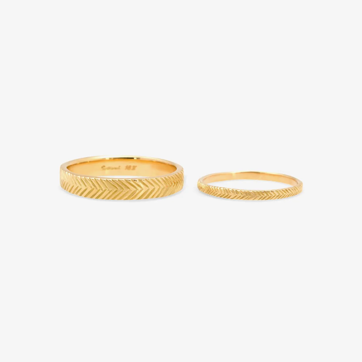 R7302 | 1.75mm Herringbone Band