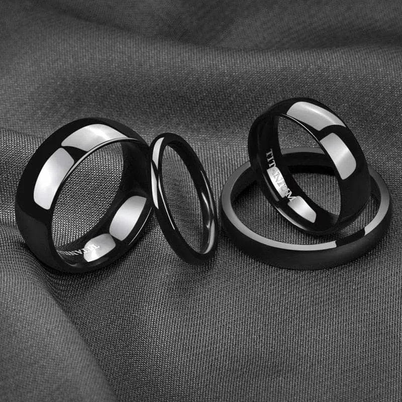 Simple Black Titanium Men's Wedding Band