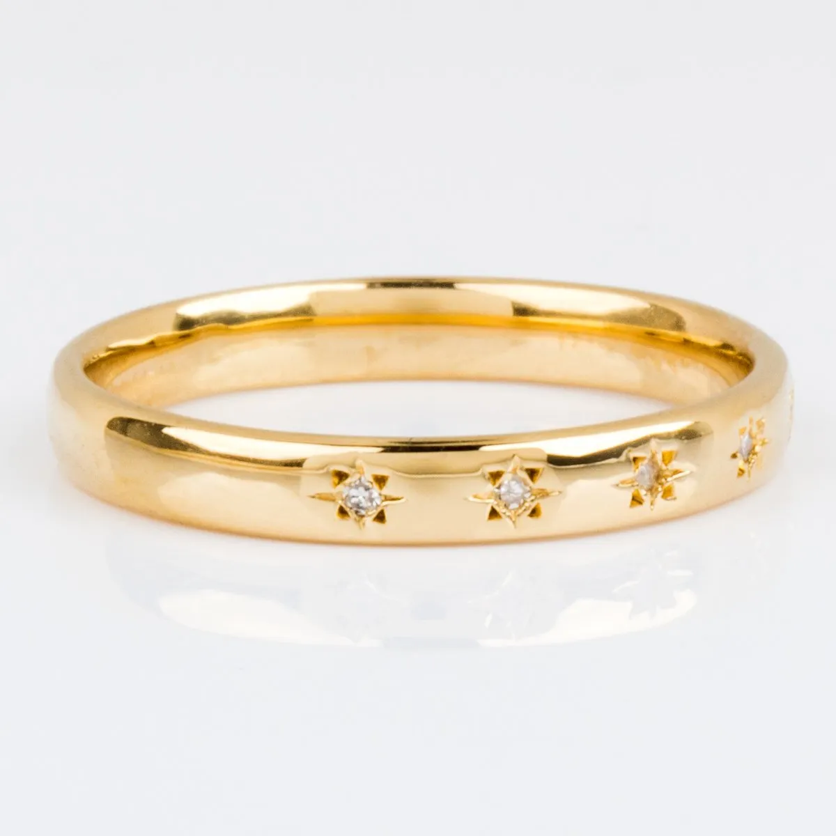 Simple Star Set Diamond Band