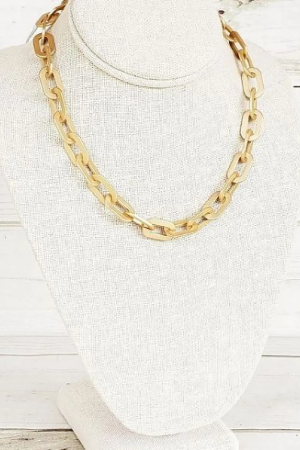 THICK OVAL LINK NECKLACE | GOLD