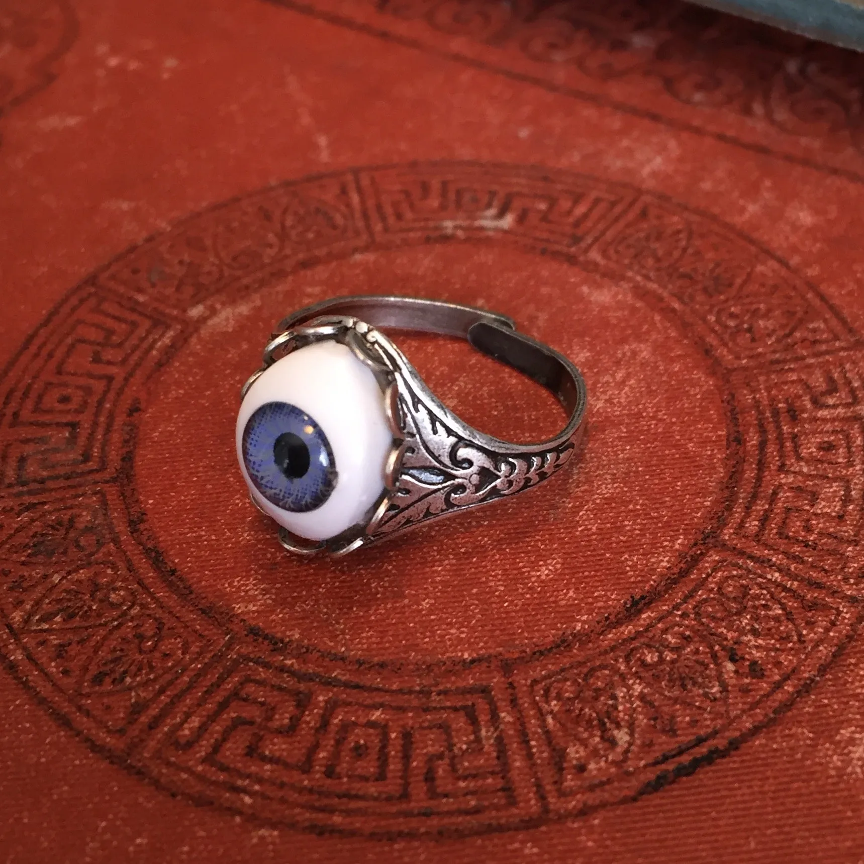 Vintage Eye Ring